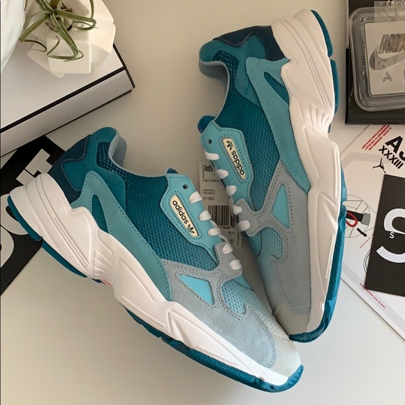 NWT Adidas Falcon ombré teal shoes - Picture 5 of 9